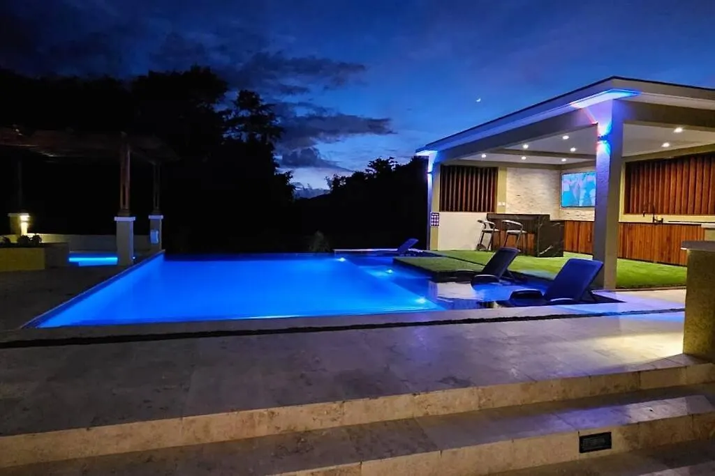 Moonlight Bliss Villa Fort Jeudy